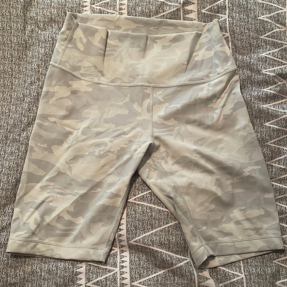 Lululemon Biker Shorts size 12